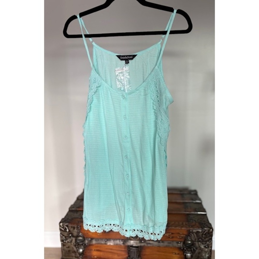 Davi & Dani Light Blue Lace Trim Button Front Cami Tank‎ Top 1XL NEW